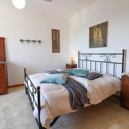 Vakantiehuis Casa Azzurra A *